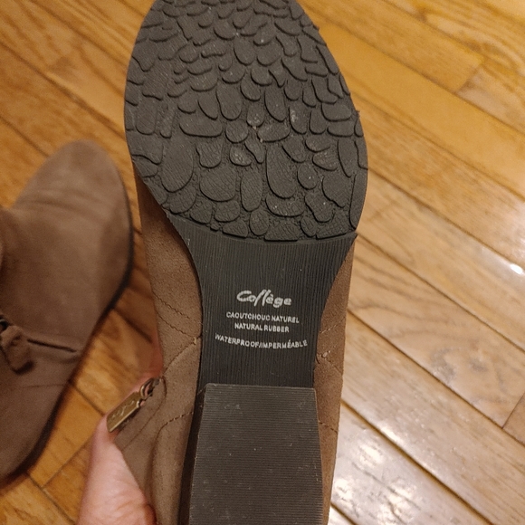Naturalizer Collage Booties - Picture 8 of 12